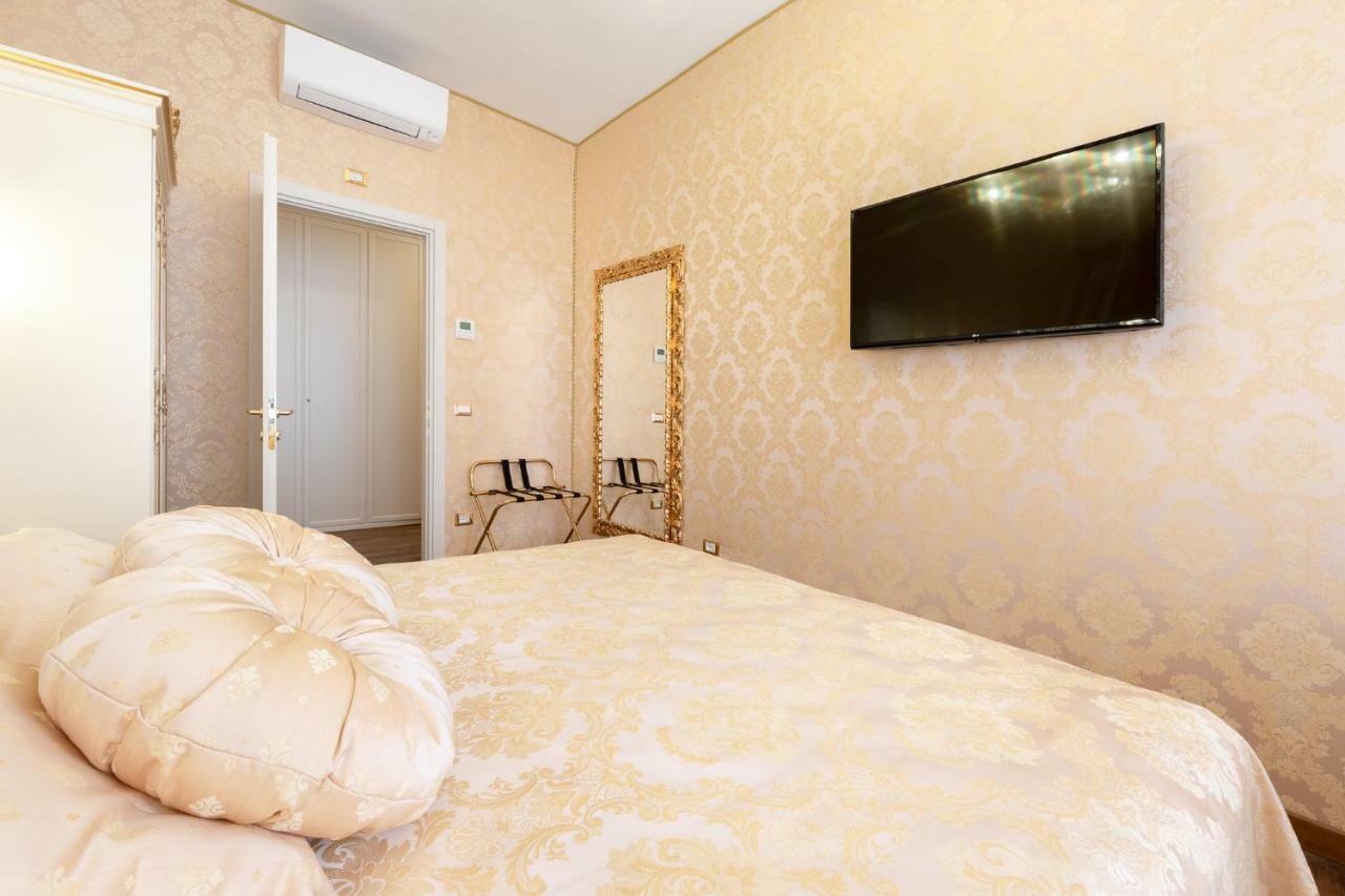 Canal View San Marco Luxury Rooms Венеция Экстерьер фото
